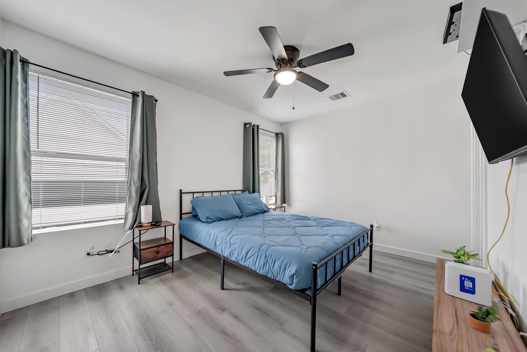 4011 King Street - Photo 12