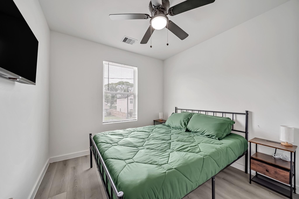 4011 King Street - Photo 14