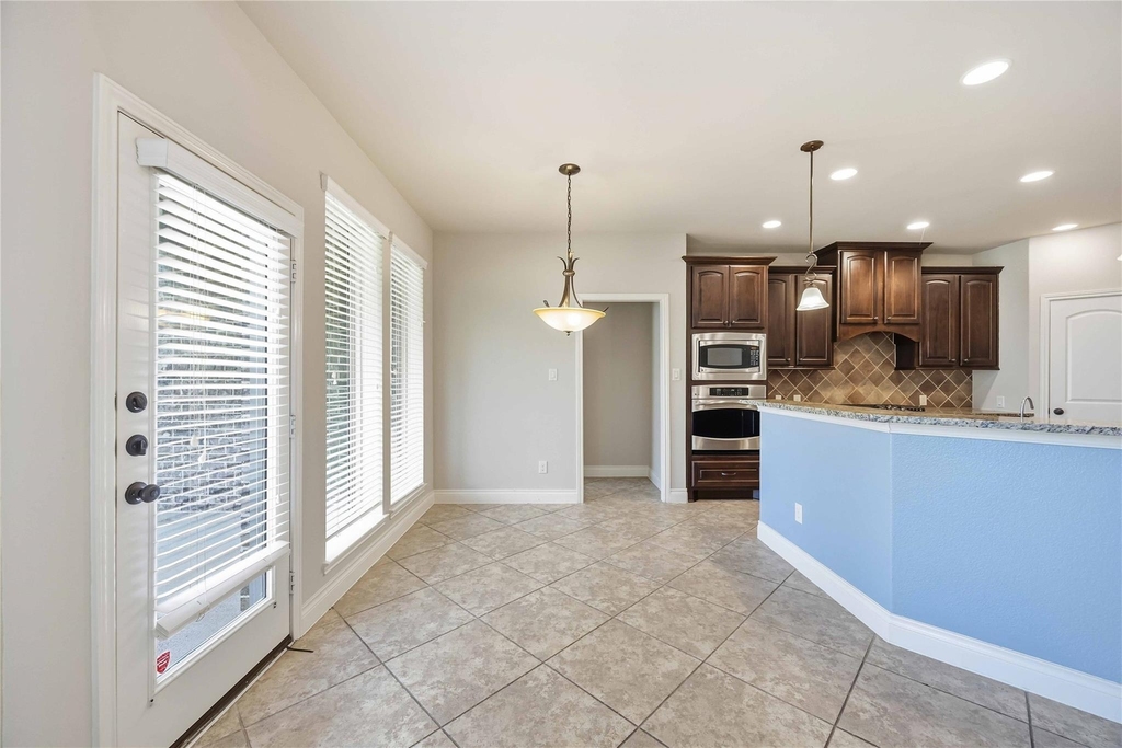 27707 Lodgemist Court - Photo 8