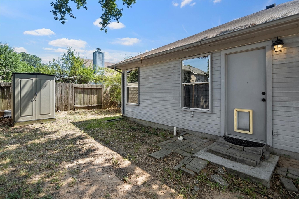 18103 Gravenhurst Lane - Photo 32
