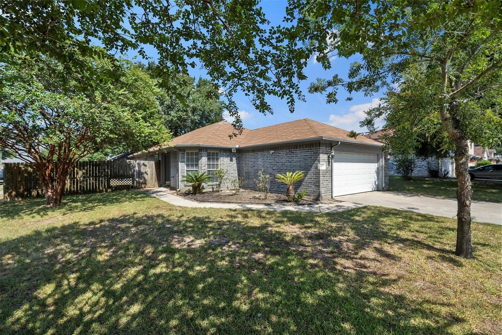 18103 Gravenhurst Lane - Photo 1