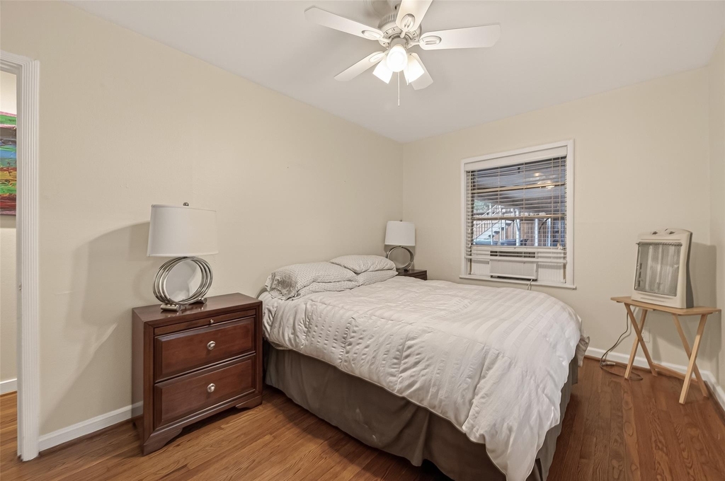 2021 Southgate Boulevard - Photo 11