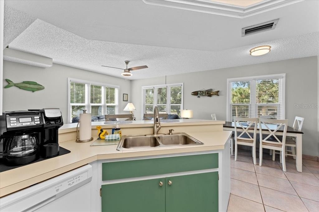 112 Gulf Boulevard - Photo 9