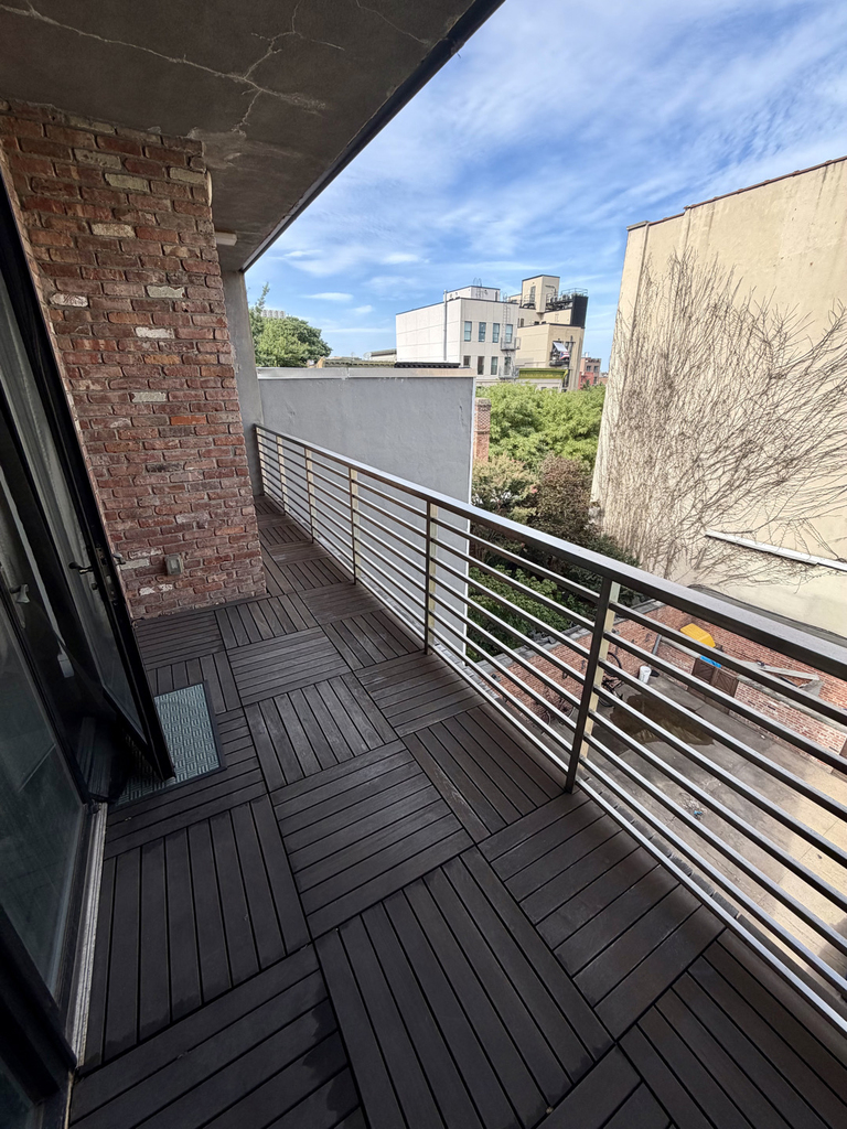 147 Rogers Avenue - Photo 11