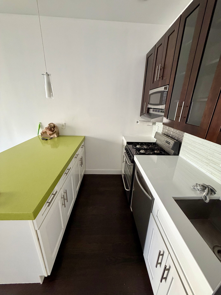 147 Rogers Avenue - Photo 6