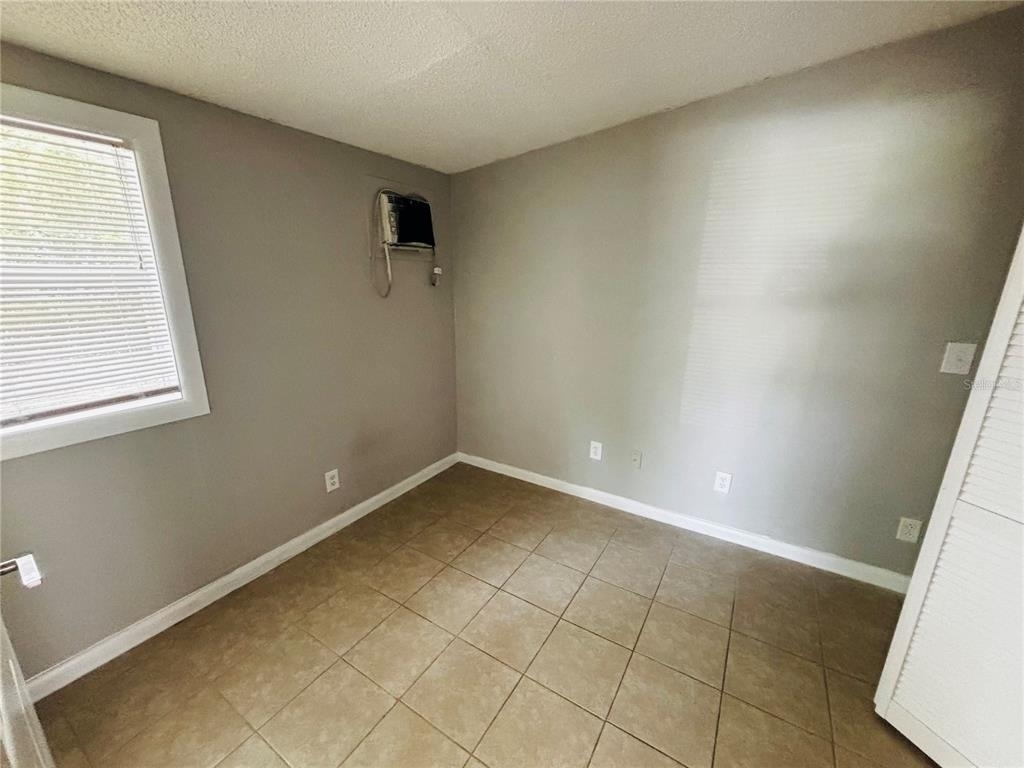 669 Lear Terrace - Photo 5