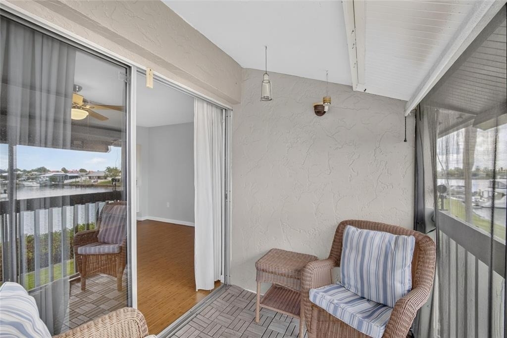 1028 Apollo Beach Boulevard - Photo 32