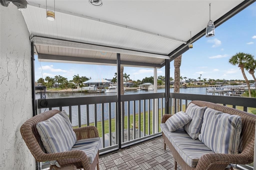 1028 Apollo Beach Boulevard - Photo 31