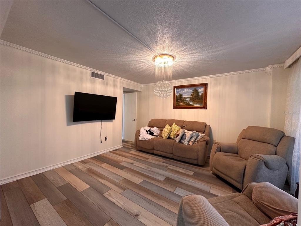 2699 Seville Boulevard - Photo 15
