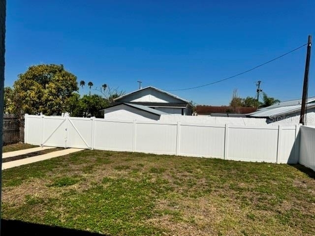 2531 W Walnut Street - Photo 15