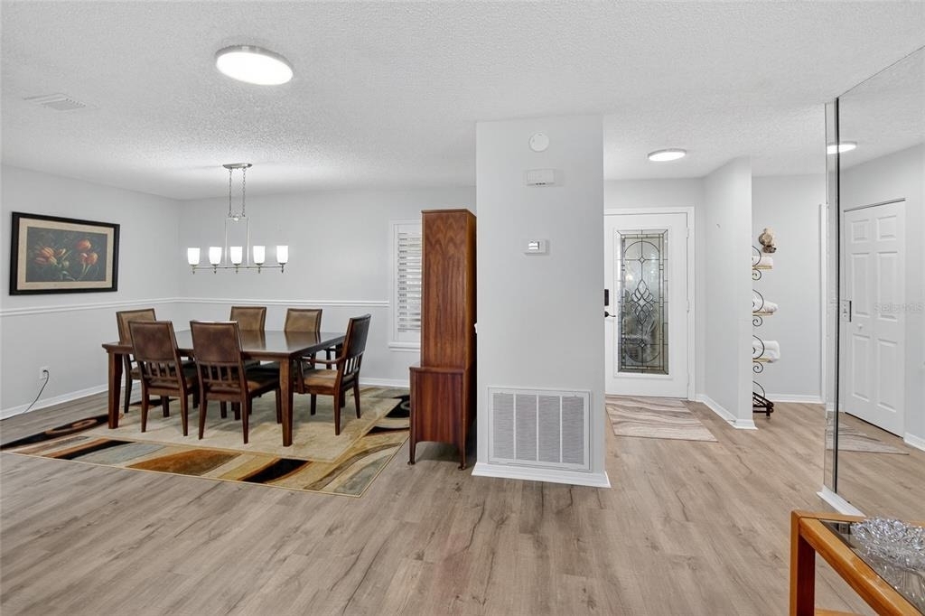 2221 Ivan Court - Photo 8