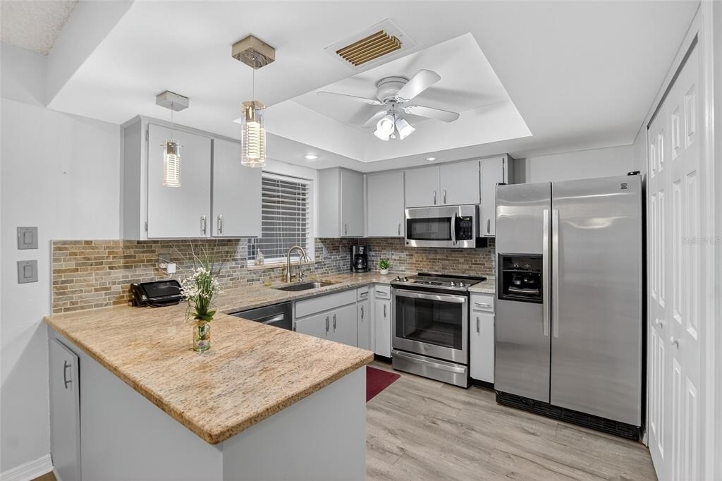2221 Ivan Court - Photo 13