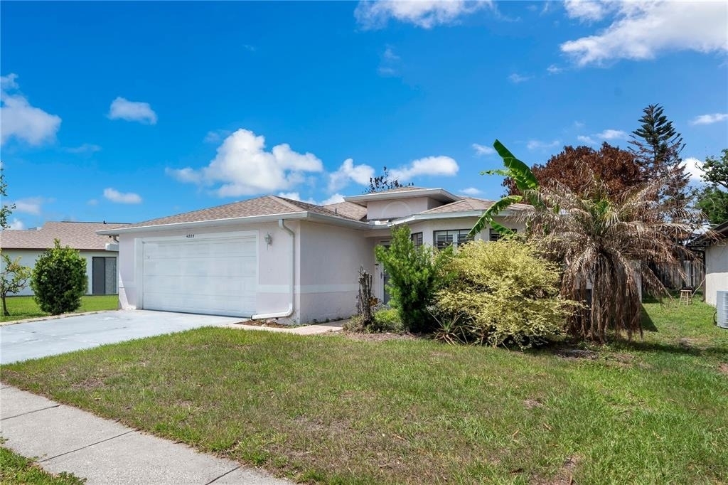 4805 Kingston Circle - Photo 1