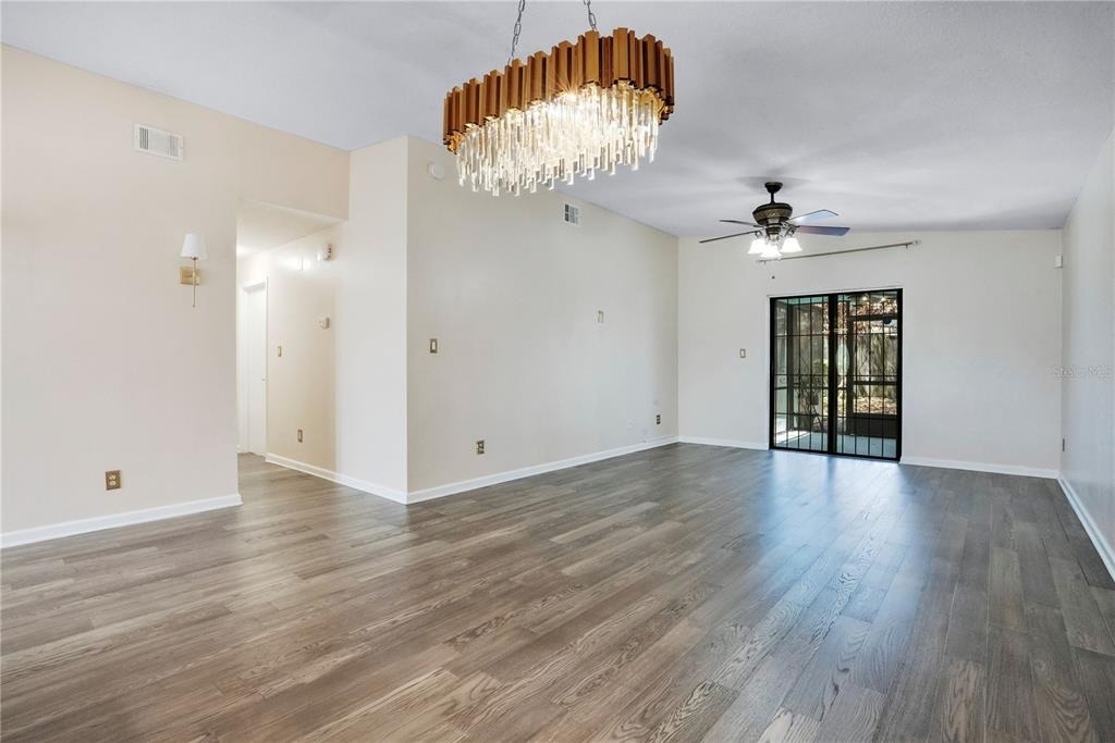 4805 Kingston Circle - Photo 4