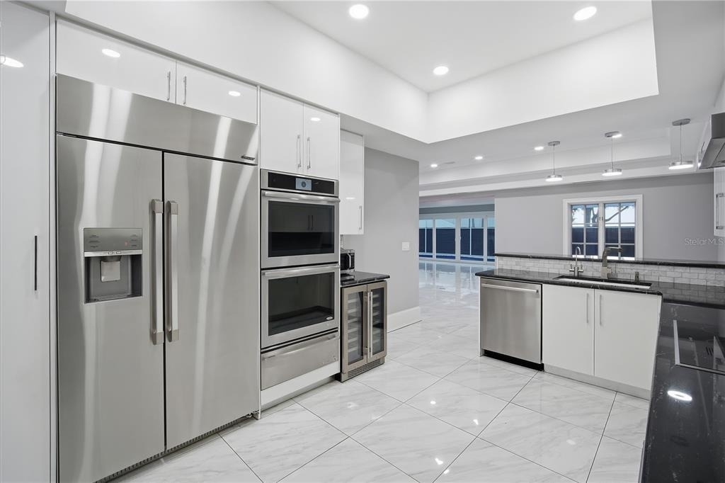 2418 W Palm Drive - Photo 7