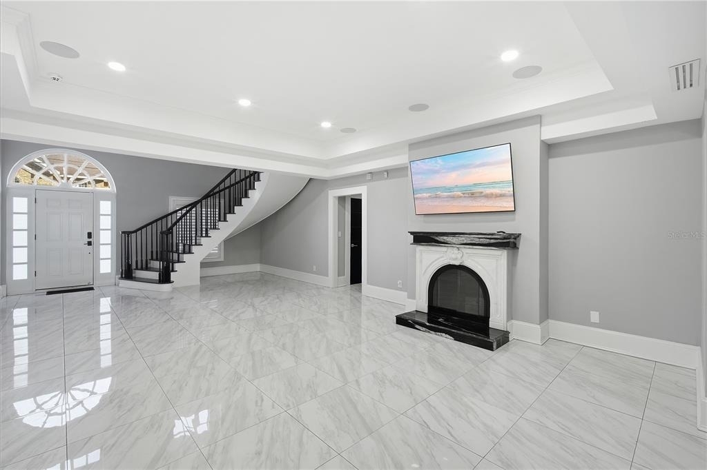 2418 W Palm Drive - Photo 5