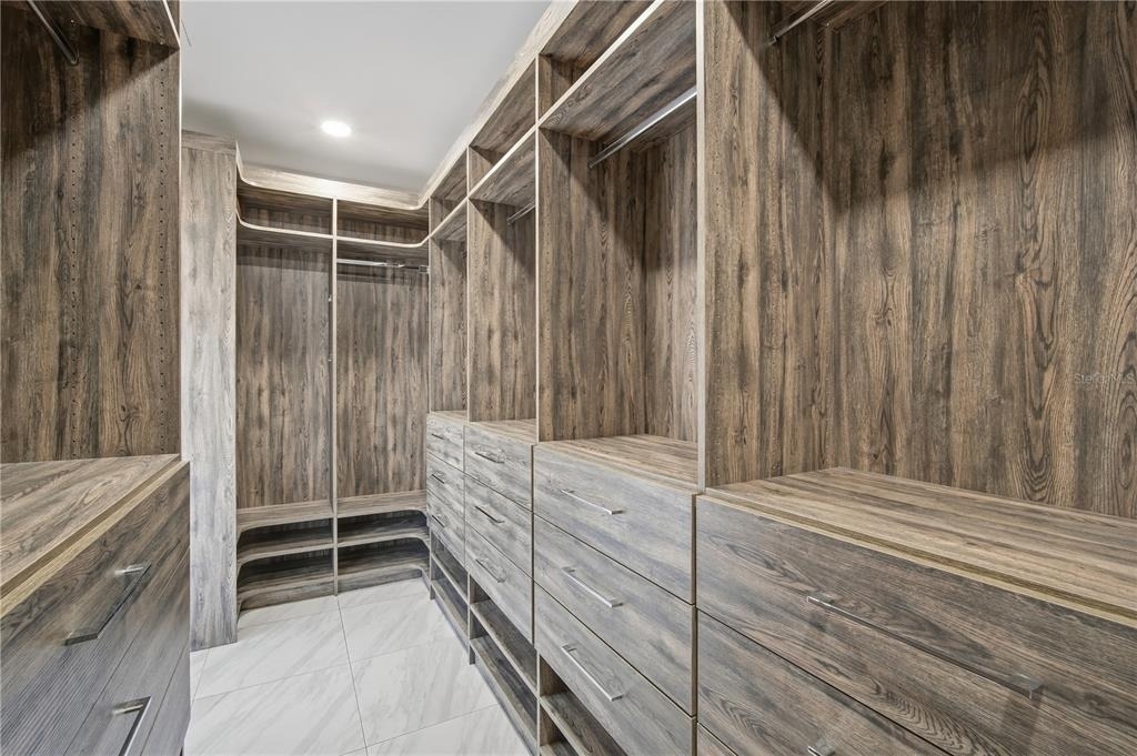 2418 W Palm Drive - Photo 30
