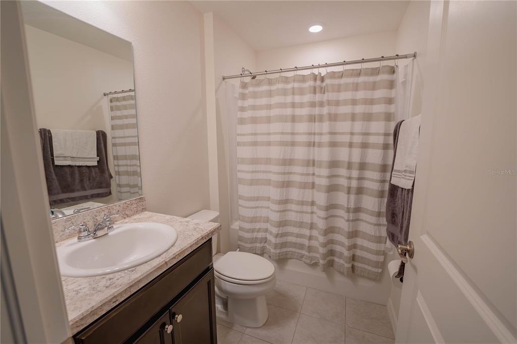 10561 Laguna Plains Drive - Photo 13