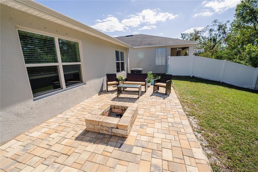 10561 Laguna Plains Drive - Photo 28