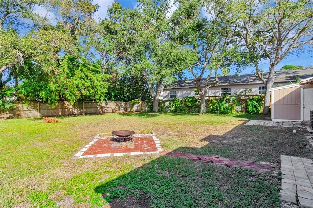 809 Illinois Avenue - Photo 11