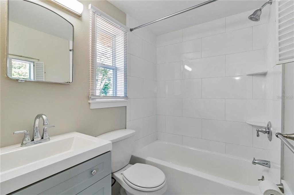 809 Illinois Avenue - Photo 9