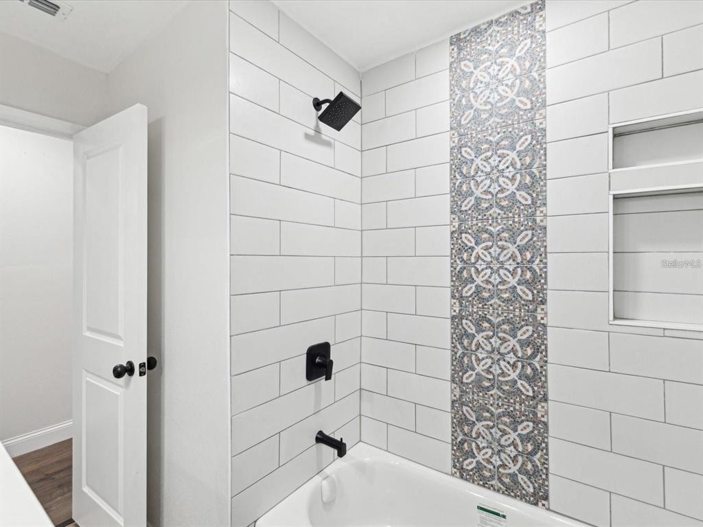1008 E Norfolk Street - Photo 30