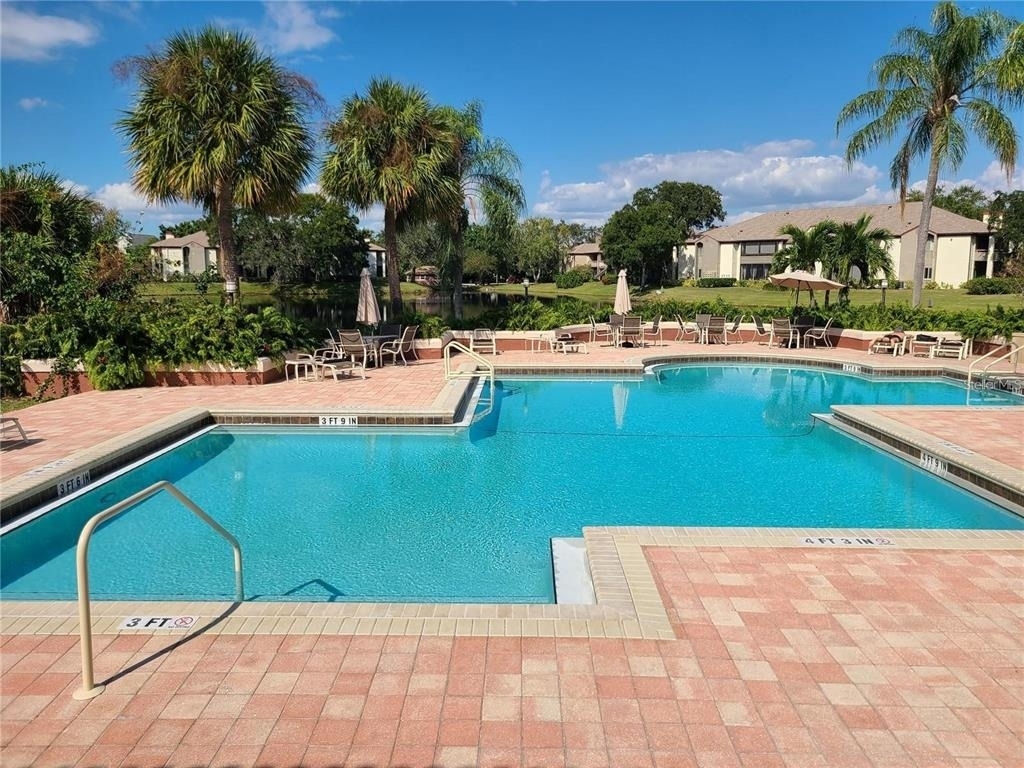 10265 Gandy Boulevard N - Photo 27