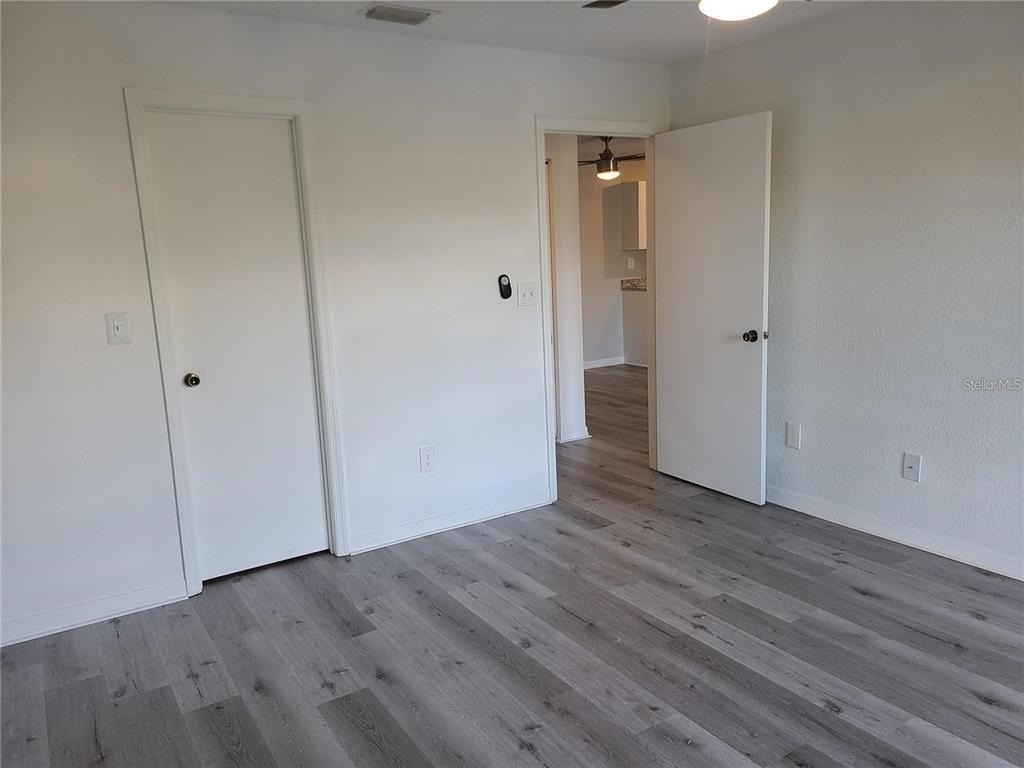 10265 Gandy Boulevard N - Photo 7