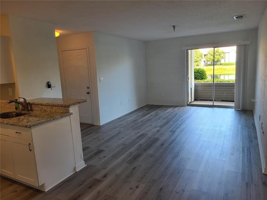 10265 Gandy Boulevard N - Photo 5