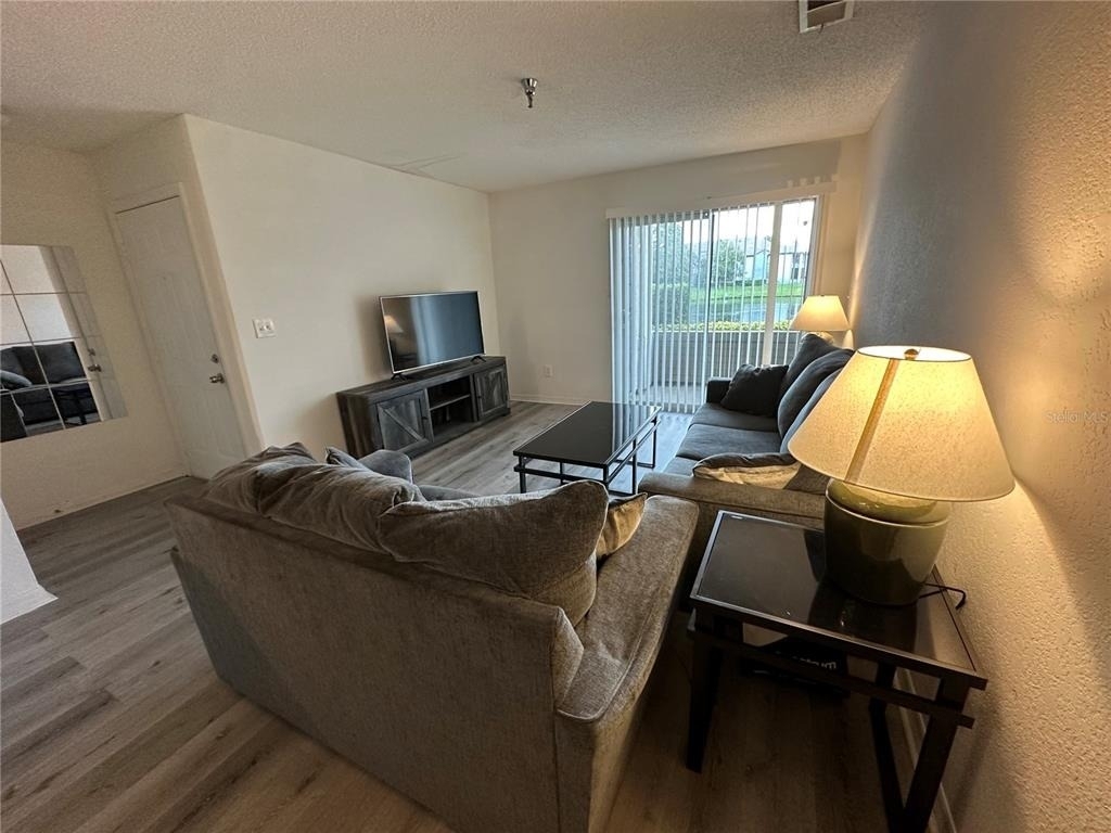 10265 Gandy Boulevard N - Photo 15