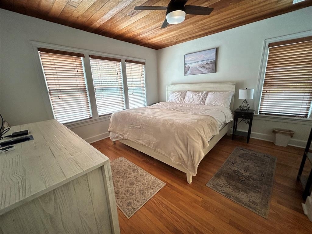 701 29th Avenue N - Photo 10