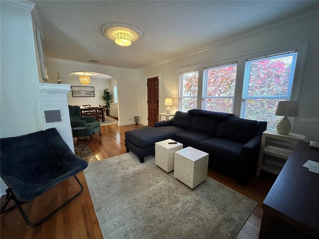 701 29th Avenue N - Photo 3