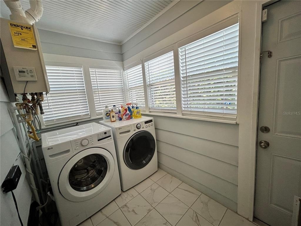701 29th Avenue N - Photo 8