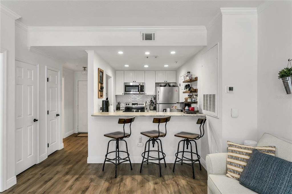 800 S Dakota Avenue - Photo 9