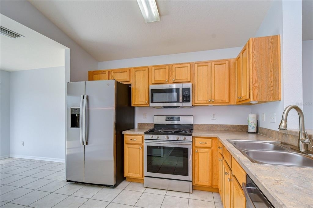 6010 Skylarkcrest Drive - Photo 8