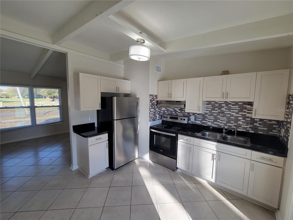 1212 Windermere Way - Photo 5