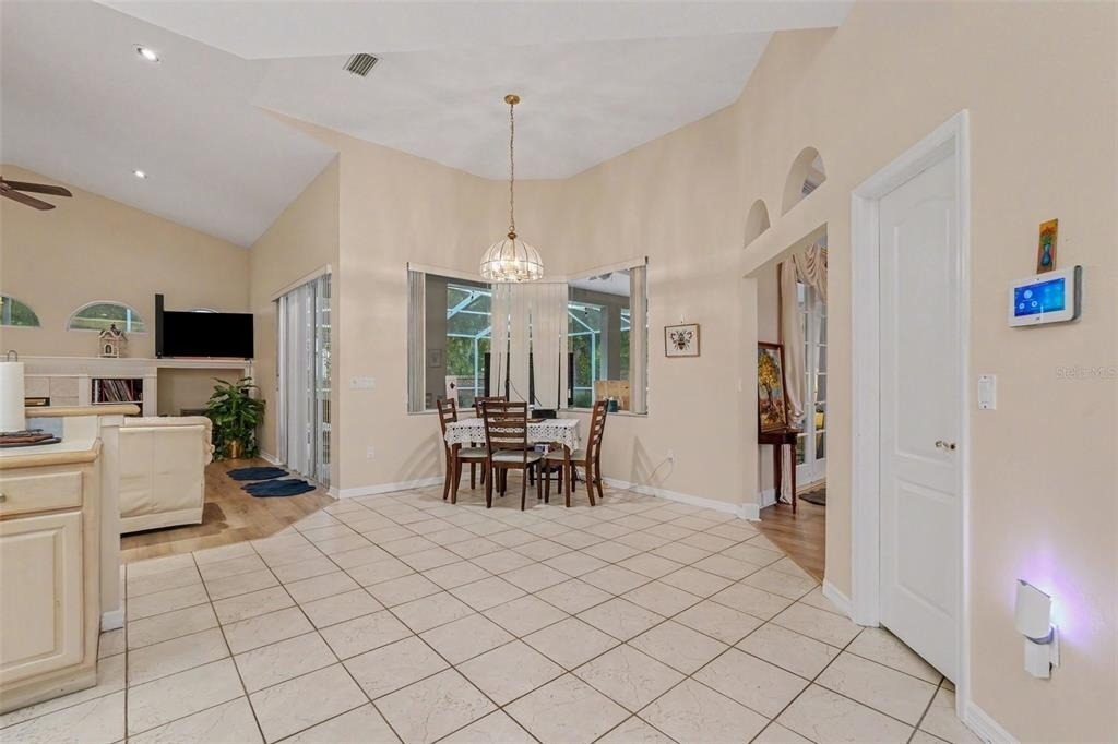 702 Brooker Ridge Court - Photo 9
