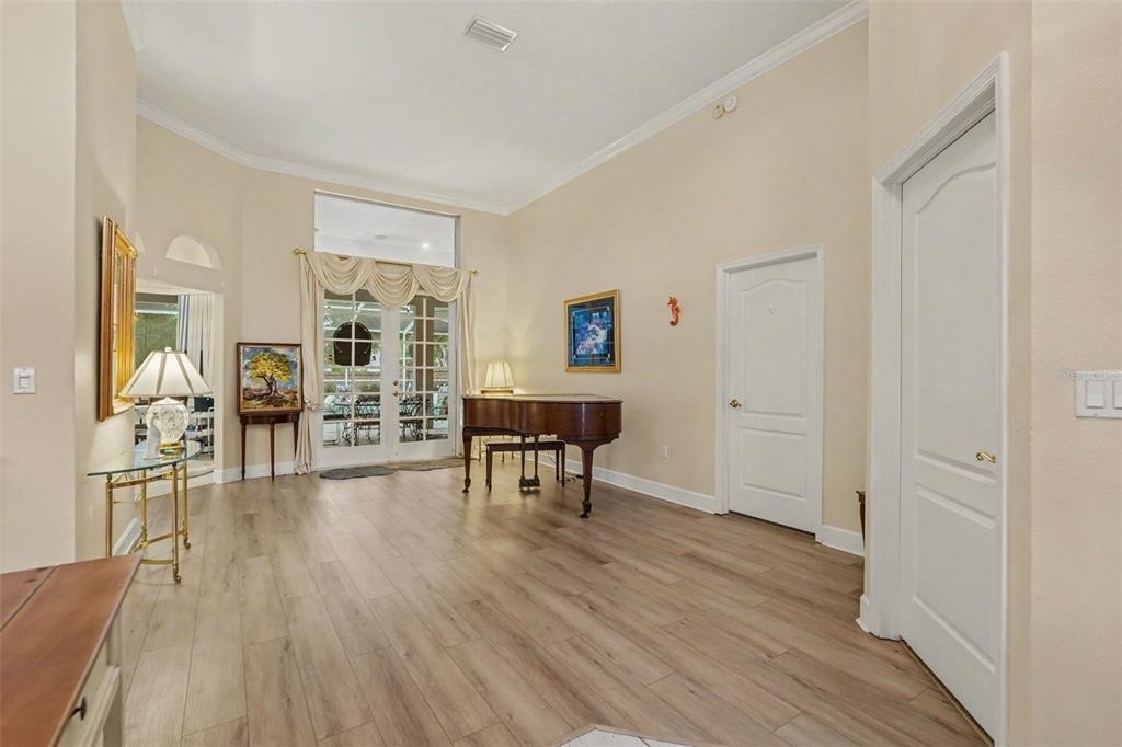 702 Brooker Ridge Court - Photo 5