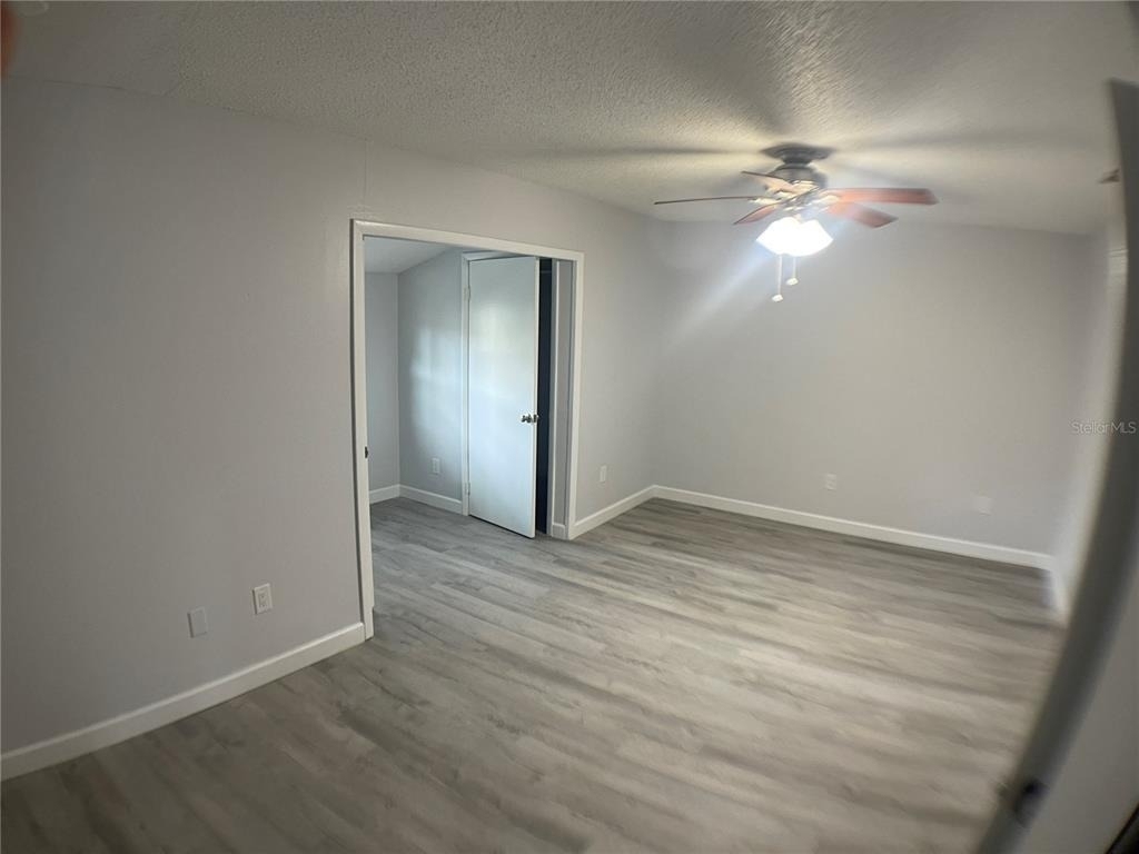 152 Douglas Road W - Photo 8