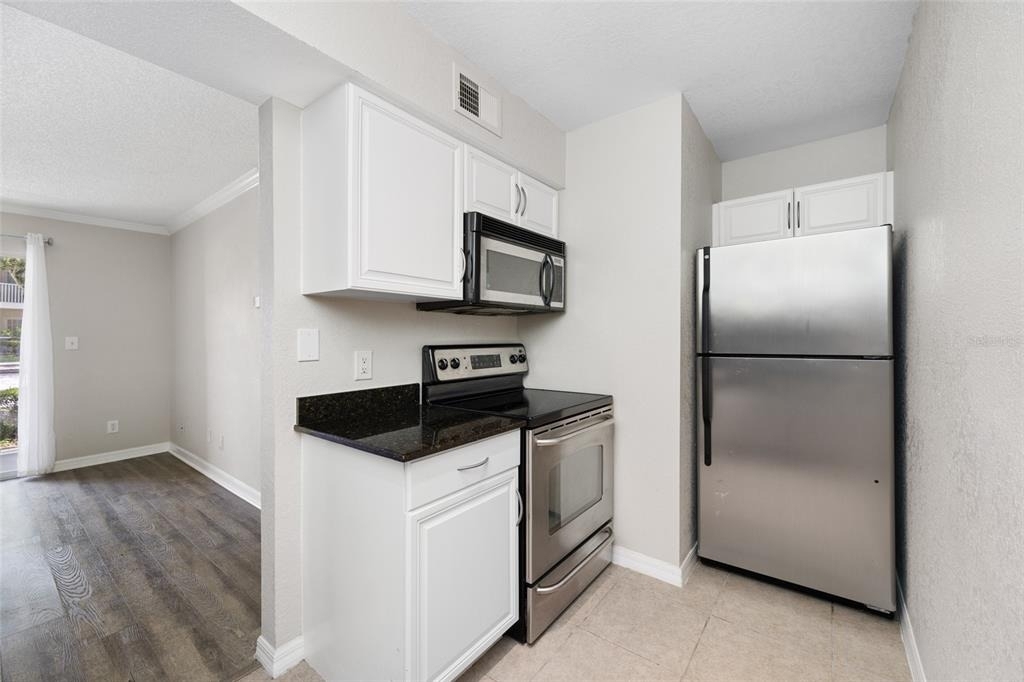 3300 Haviland Court - Photo 11