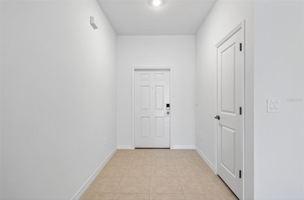 11075 65th Terrace E - Photo 2
