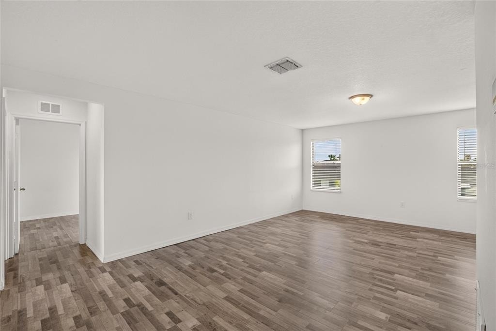 1115 Wynnmere Walk Avenue - Photo 45