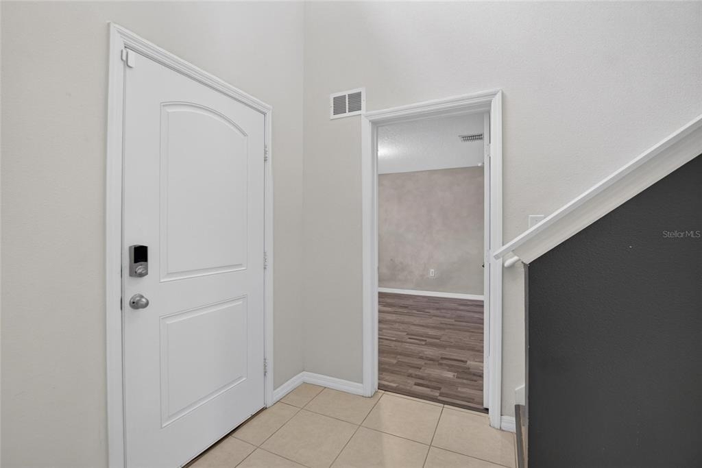 1115 Wynnmere Walk Avenue - Photo 6