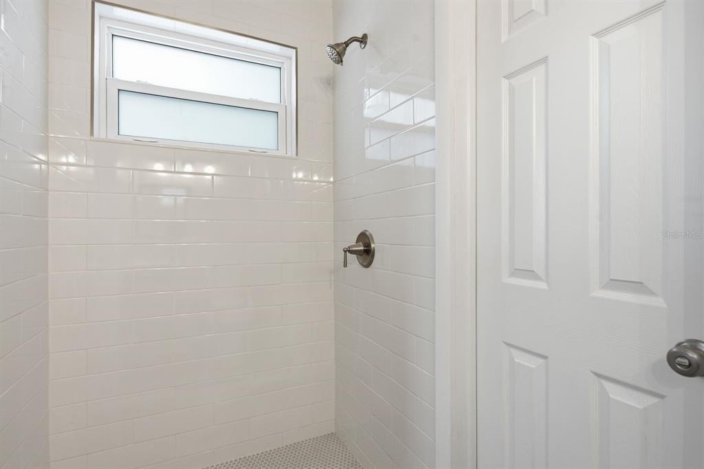 330 Scott Court - Photo 20