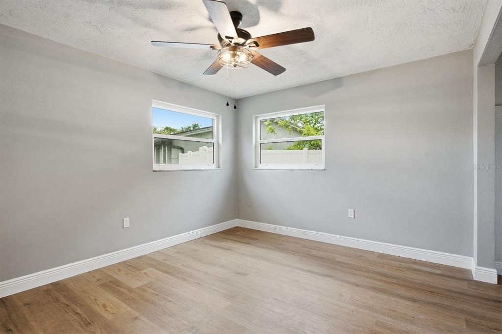 330 Scott Court - Photo 21