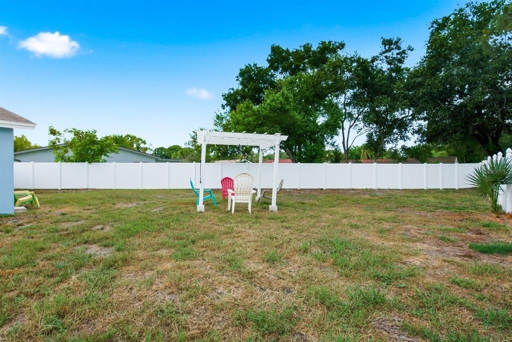 330 Scott Court - Photo 33