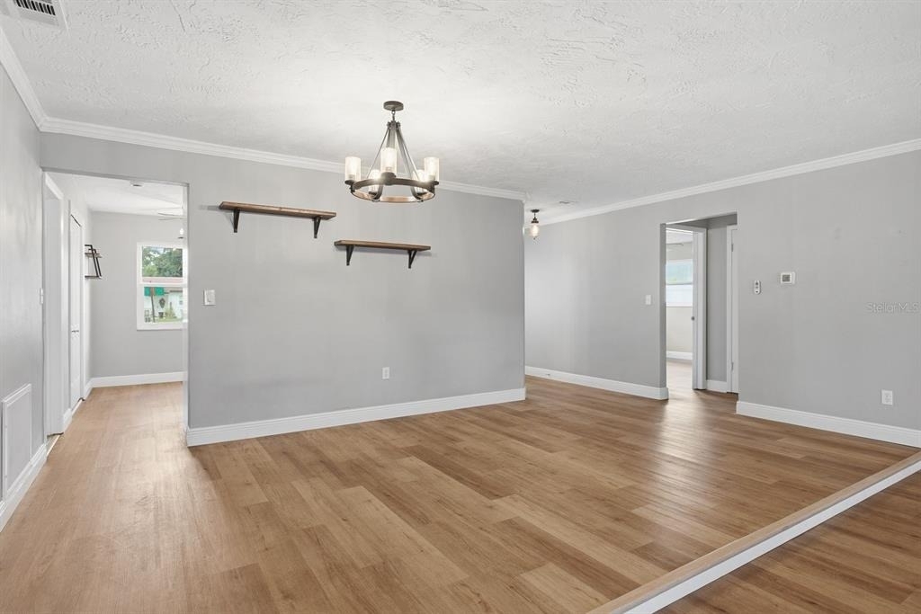 330 Scott Court - Photo 9