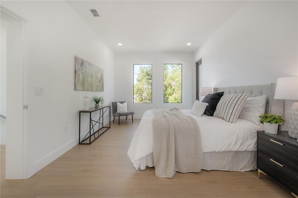 2721 17th Avenue N - Photo 33
