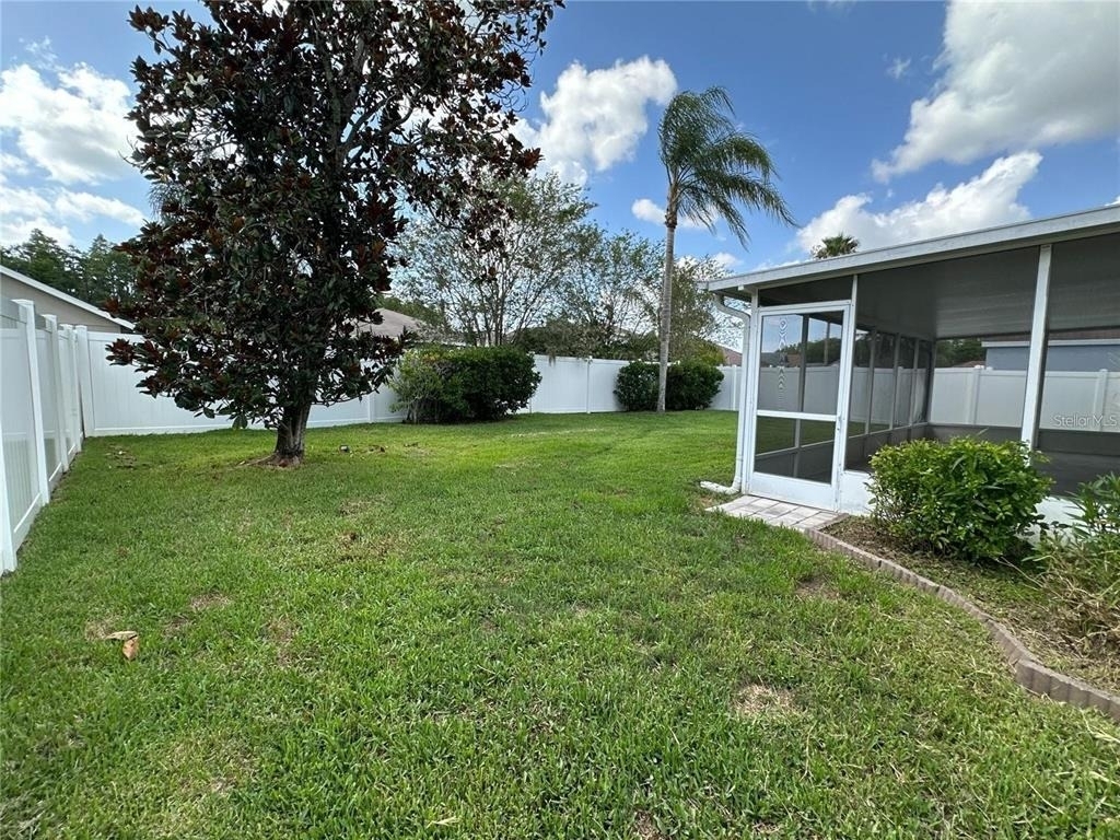30747 Burleigh Drive - Photo 32
