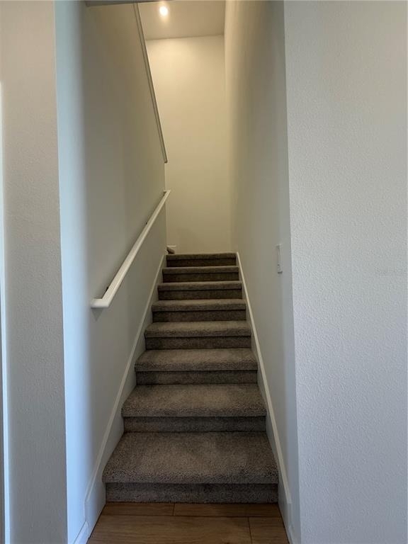 4389 Vibernum Avenue - Photo 32